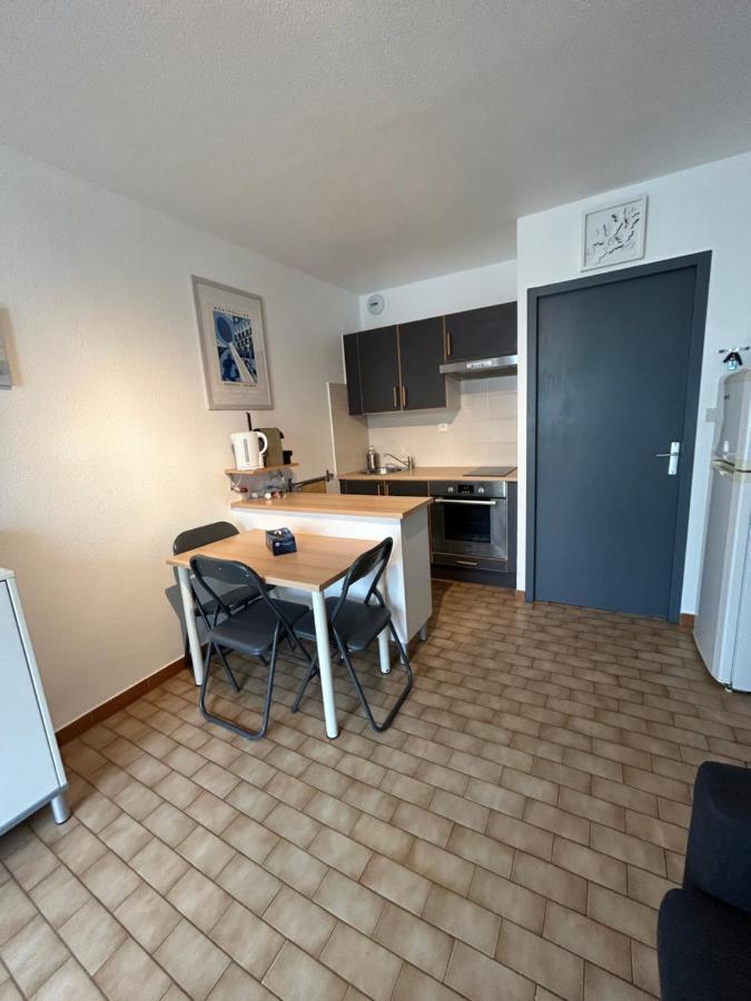 T2 A Cote De La Quartier Des Quilles *