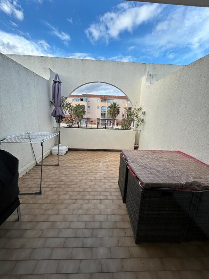 T2 A Cote De La Quartier Des Quilles Appartement